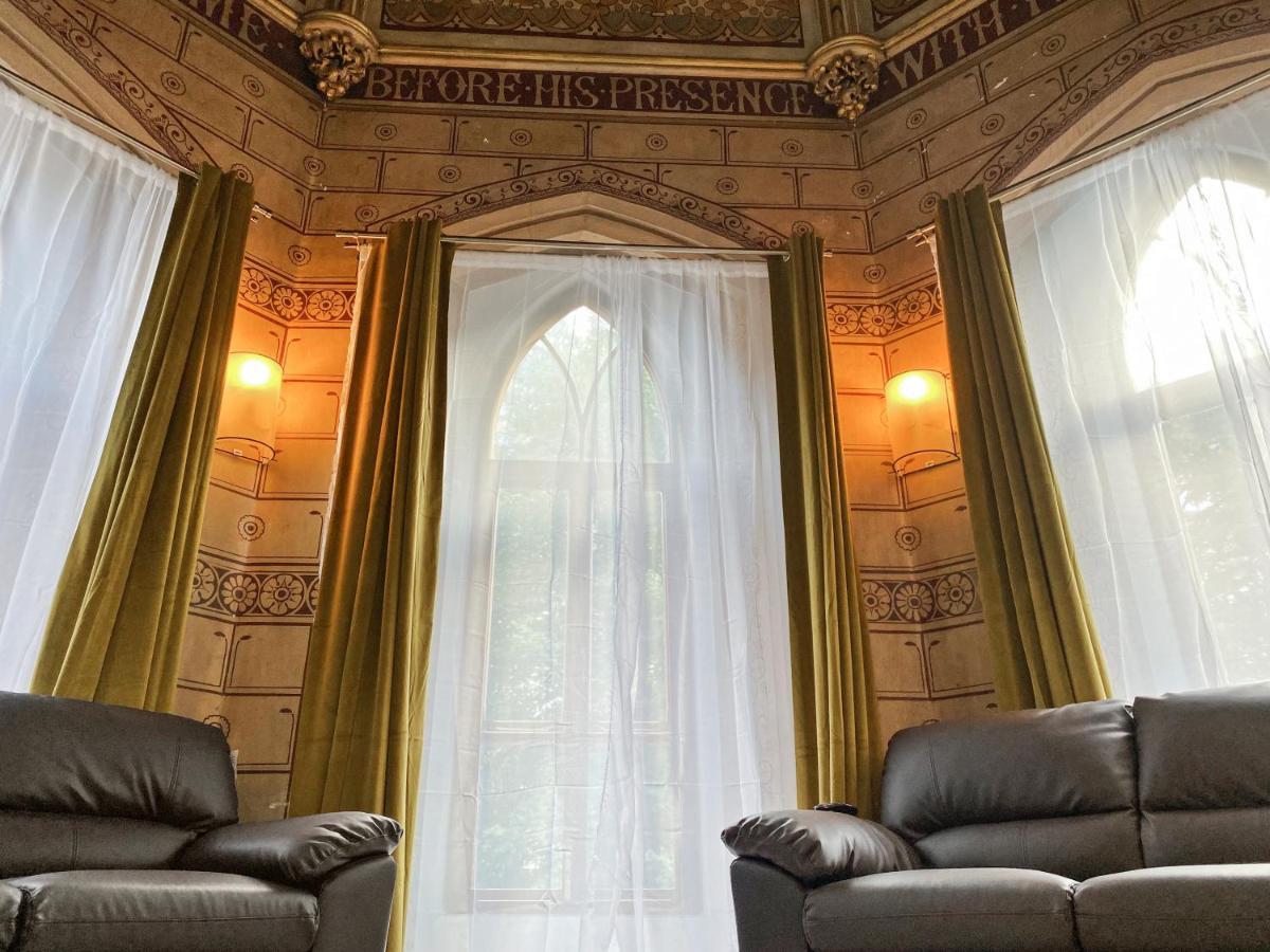 Rare 1-Bed Church Converted Apartment In Londres Exterior foto
