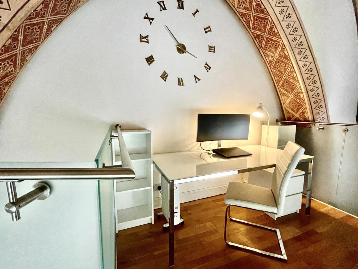 Rare 1-Bed Church Converted Apartment In Londres Exterior foto